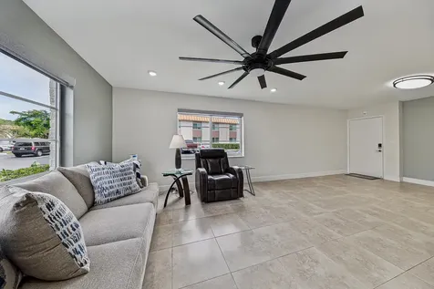 9 NE 19th Court Wilton Manors FL 33305