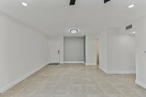 9 NE 19th Court Wilton Manors FL 33305