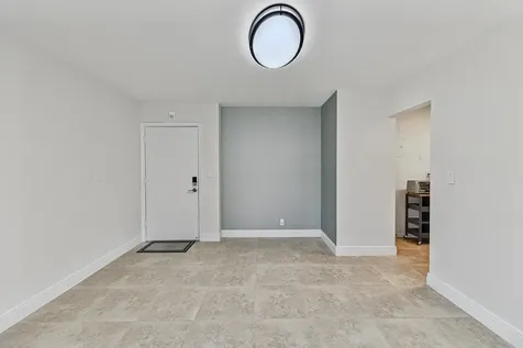 9 NE 19th Court Wilton Manors FL 33305