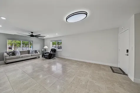 9 NE 19th Court Wilton Manors FL 33305