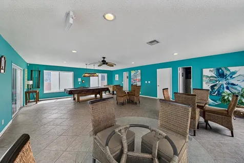 9 NE 19th Court Wilton Manors FL 33305