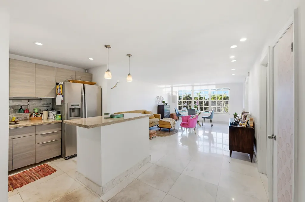 2420 SE 17th Street Fort Lauderdale FL 33316