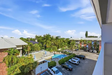 2420 SE 17th Street Fort Lauderdale FL 33316