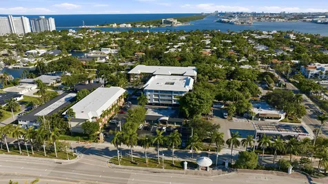 2420 SE 17th Street Fort Lauderdale FL 33316