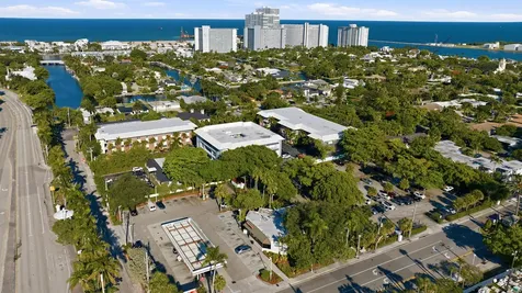 2420 SE 17th Street Fort Lauderdale FL 33316