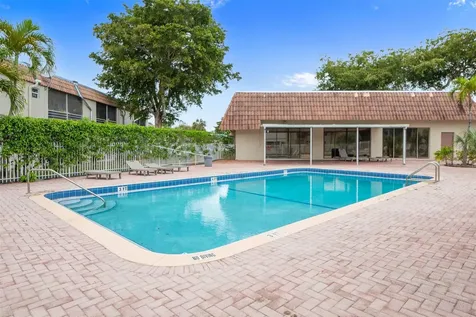 3777 NW 78th Avenue Hollywood FL 33024
