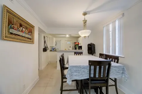 3777 NW 78th Avenue Hollywood FL 33024