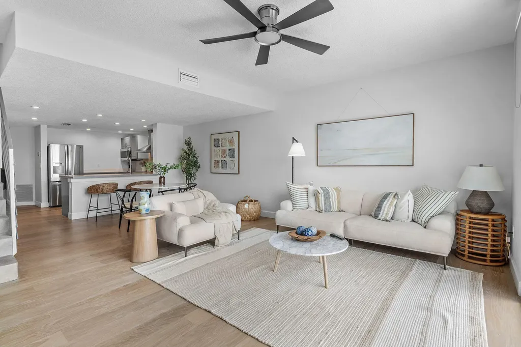 900 E Jeffery Street Boca Raton FL 33487