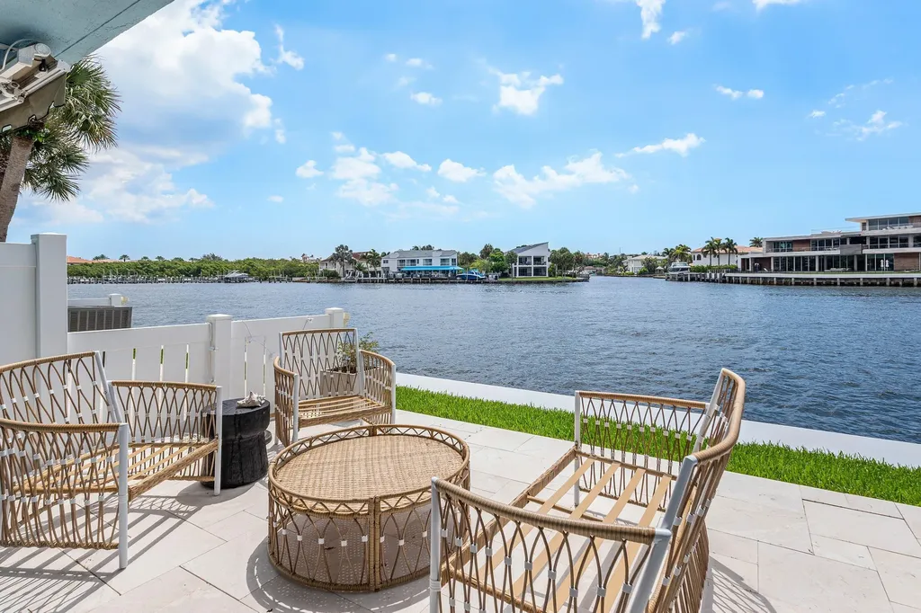 900 E Jeffery Street Boca Raton FL 33487