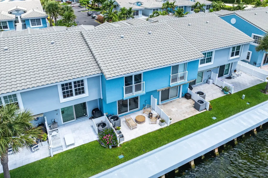 900 E Jeffery Street Boca Raton FL 33487