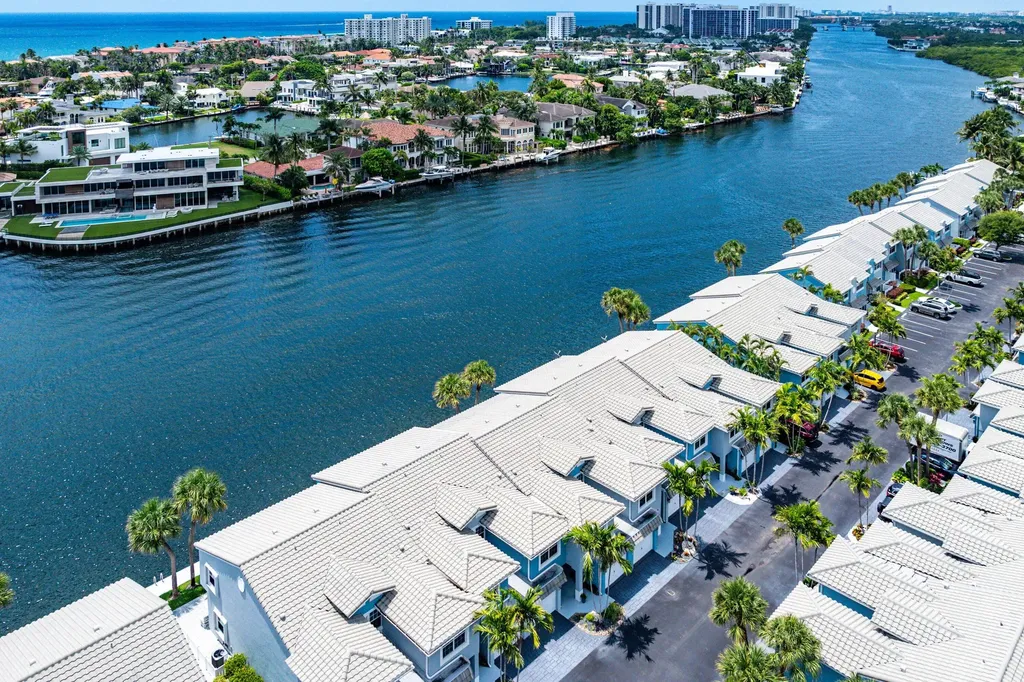 900 E Jeffery Street Boca Raton FL 33487