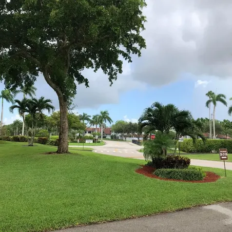 7286 Huntington Lane Delray Beach FL 33446