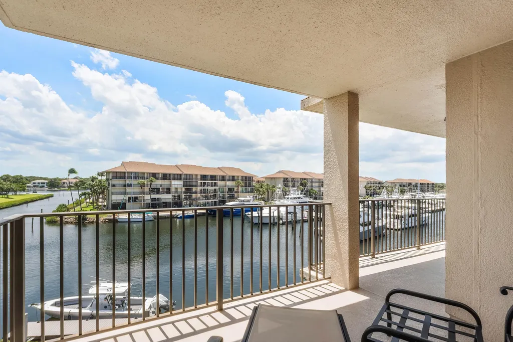 1301 Seafarer Circle Jupiter FL 33477