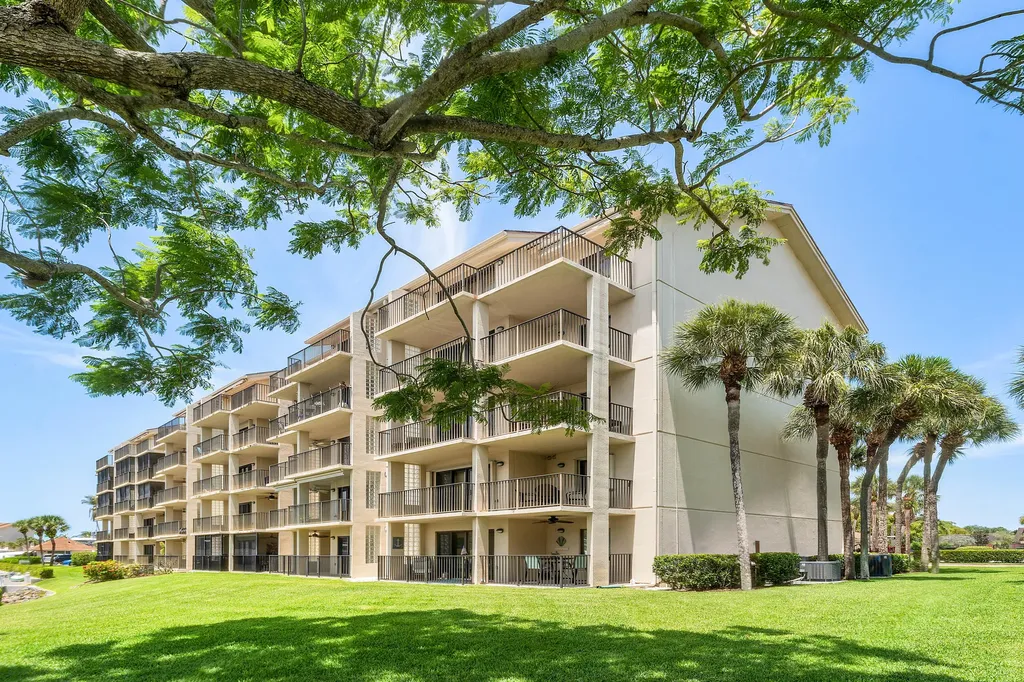 1301 Seafarer Circle Jupiter FL 33477