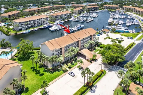 1301 Seafarer Circle Jupiter FL 33477