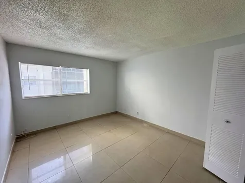 4423 Treehouse Lane Tamarac FL 33319