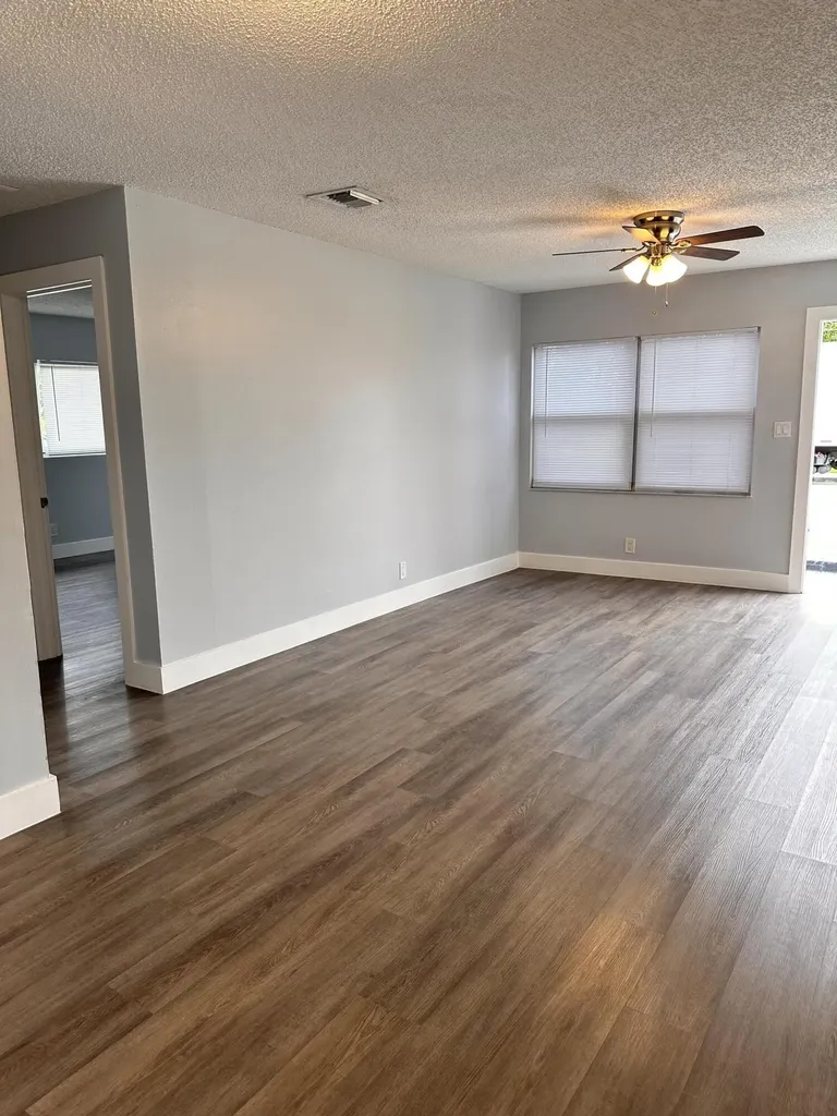7521 NW 44th Court Coral Springs FL 33065