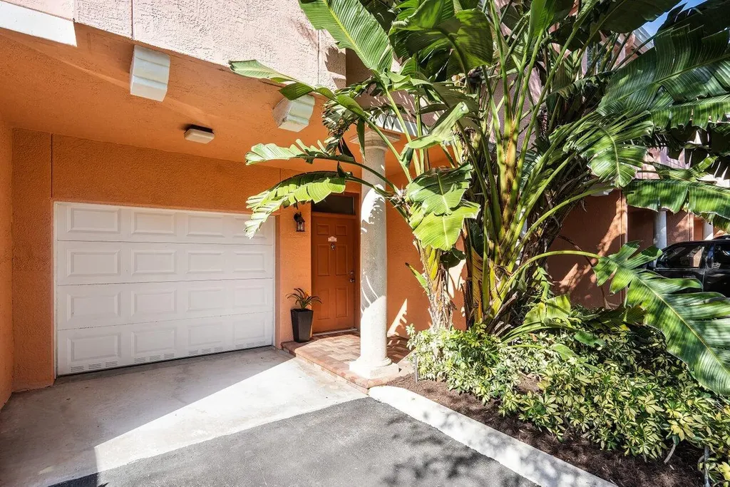 2016 Alta Meadows Lane Delray Beach FL 33444