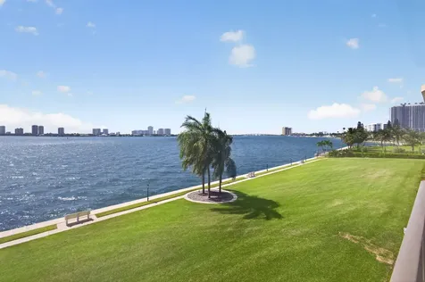 801 Lake Shore Drive Lake Park FL 33403