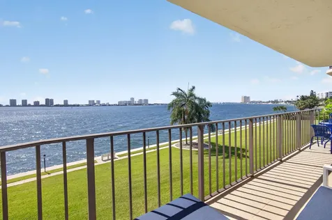 801 Lake Shore Drive Lake Park FL 33403