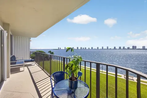 801 Lake Shore Drive Lake Park FL 33403
