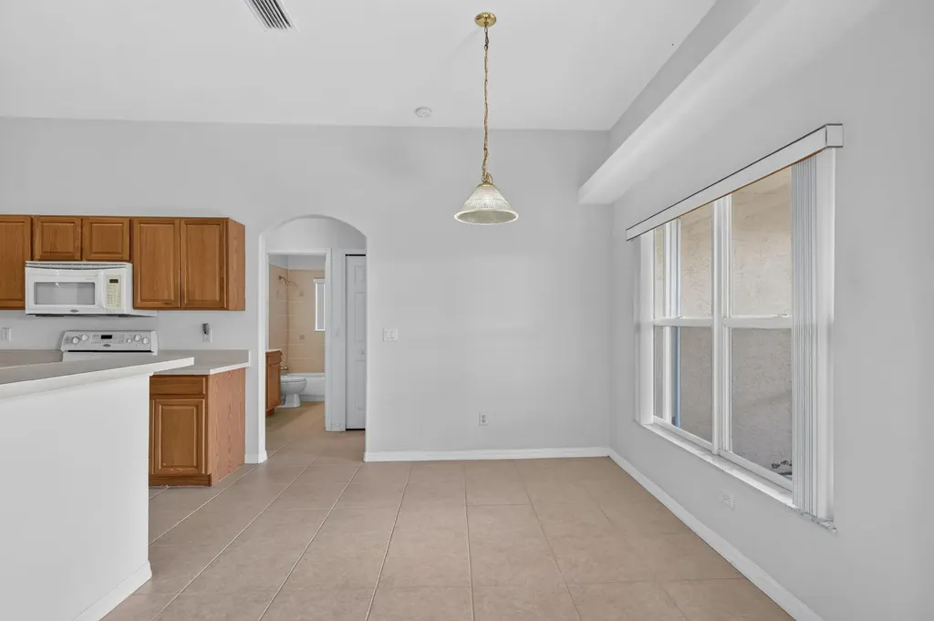 8253 Sand Pine Circle Port St Lucie FL 34952