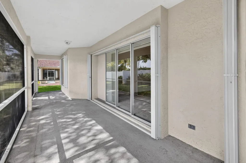 8253 Sand Pine Circle Port St Lucie FL 34952