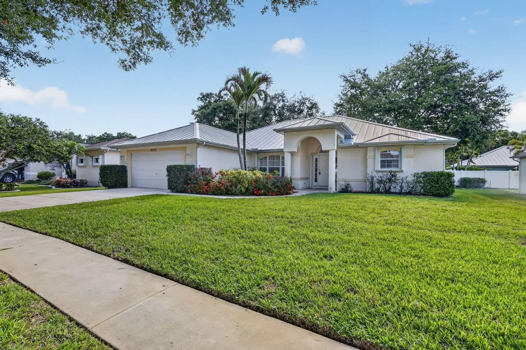 8253 Sand Pine Circle Port St Lucie FL 34952
