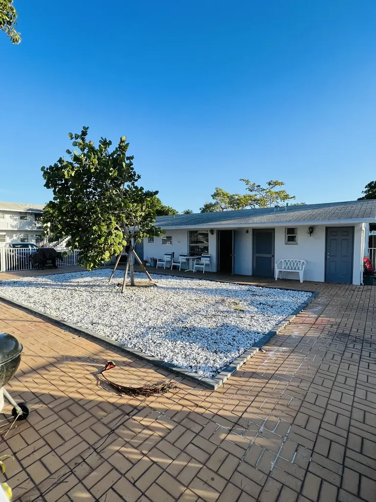 510 24th Avenue N Lake Worth Beach FL 33460