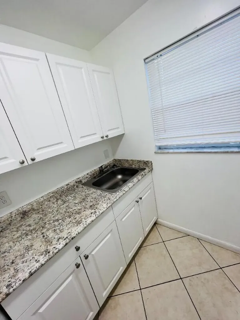 510 24th Avenue N Lake Worth Beach FL 33460