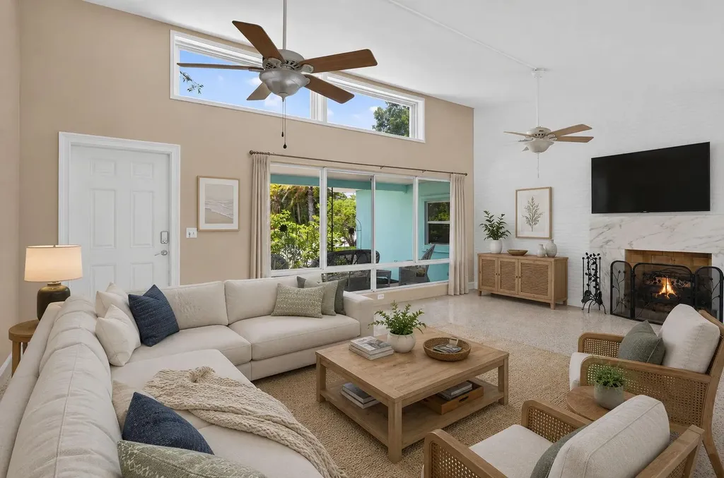 2110 NE 4th Avenue Boca Raton FL 33431