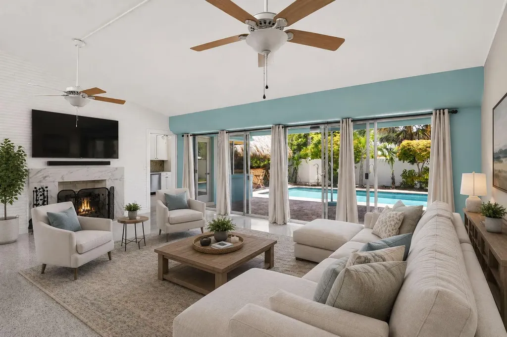 2110 NE 4th Avenue Boca Raton FL 33431