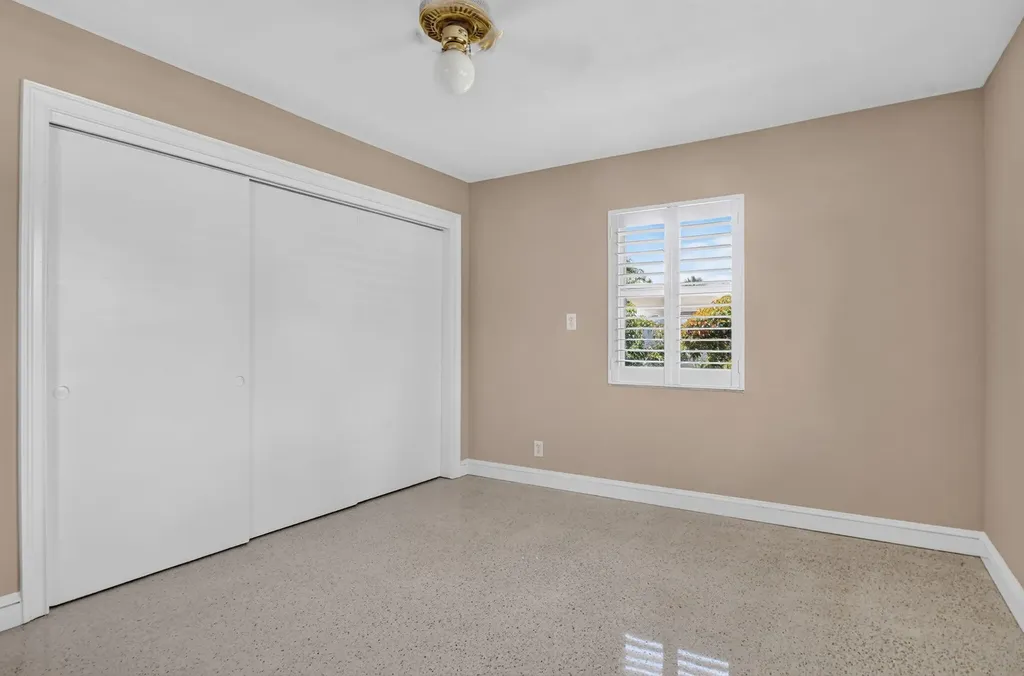 2110 NE 4th Avenue Boca Raton FL 33431