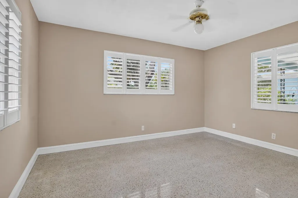 2110 NE 4th Avenue Boca Raton FL 33431
