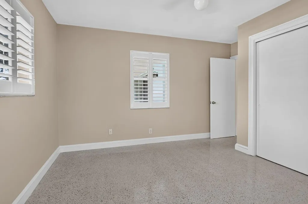 2110 NE 4th Avenue Boca Raton FL 33431