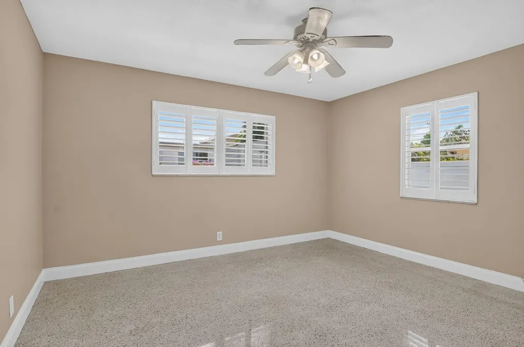 2110 NE 4th Avenue Boca Raton FL 33431