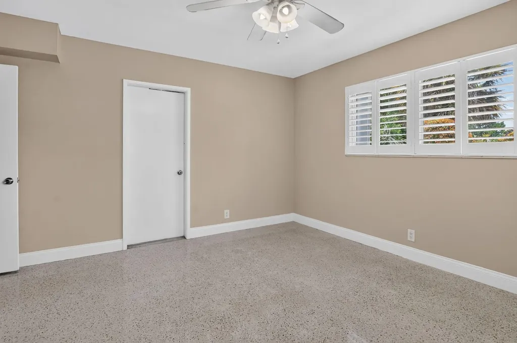 2110 NE 4th Avenue Boca Raton FL 33431