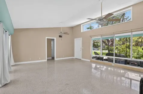 2110 NE 4th Avenue Boca Raton FL 33431