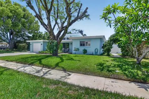 2110 NE 4th Avenue Boca Raton FL 33431