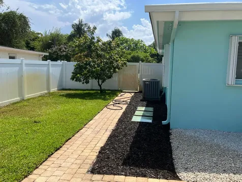 2110 NE 4th Avenue Boca Raton FL 33431