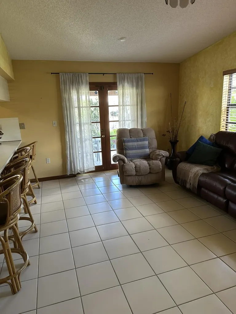 5511 SW 114th Avenue Cooper City FL 33330