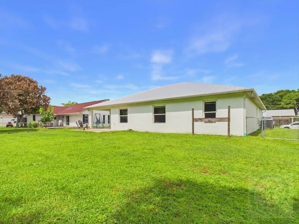 2265 SW Grosspoint Street Port St Lucie FL 34953