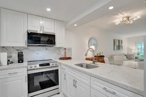 1211 Bahama Bend Coconut Creek FL 33066