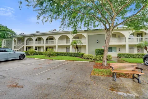 1211 Bahama Bend Coconut Creek FL 33066