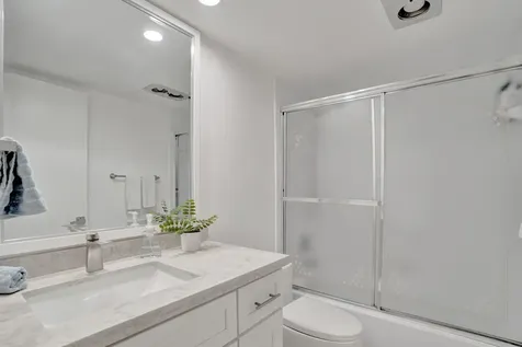 1211 Bahama Bend Coconut Creek FL 33066