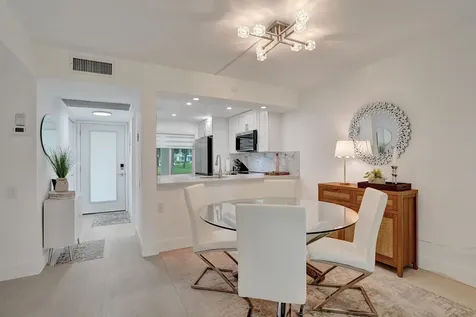 1211 Bahama Bend Coconut Creek FL 33066
