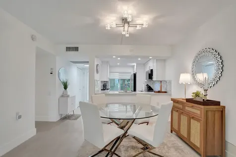 1211 Bahama Bend Coconut Creek FL 33066