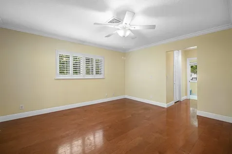 781 Apple Tree Lane Boca Raton FL 33486