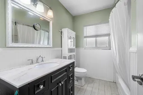 781 Apple Tree Lane Boca Raton FL 33486