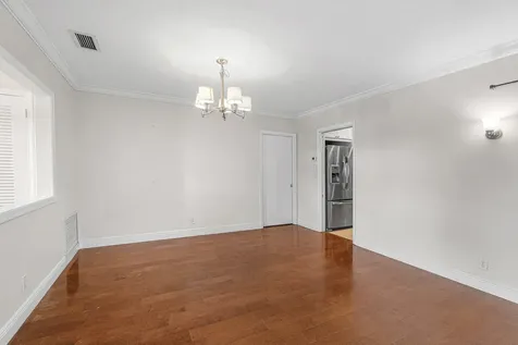 781 Apple Tree Lane Boca Raton FL 33486